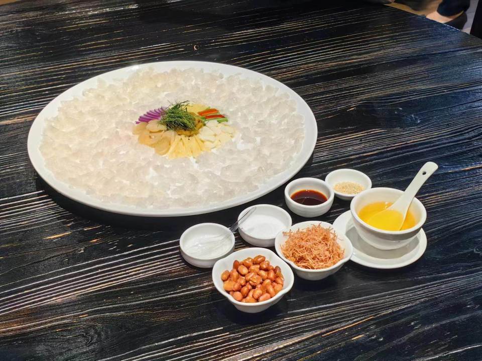 顺德鱼生如何炼成中华美食“金招牌”？