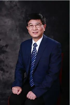 9月20日，上海市同济医院消化内镜学科带头人许树长教授来太原市人民医院晋源院区坐诊