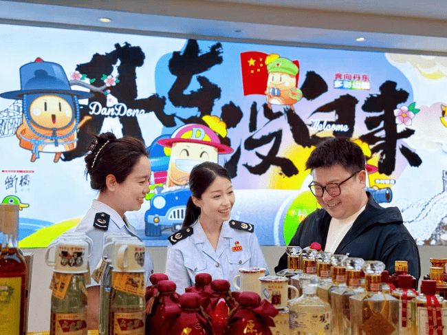 丹东税务：边疆特产“闯”全国 合规经营是基石