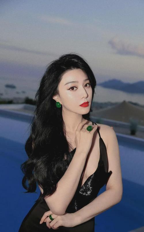 金星秀批判的明星都有谁?靳东、萨顶顶、黄子韬、迪丽热巴上榜